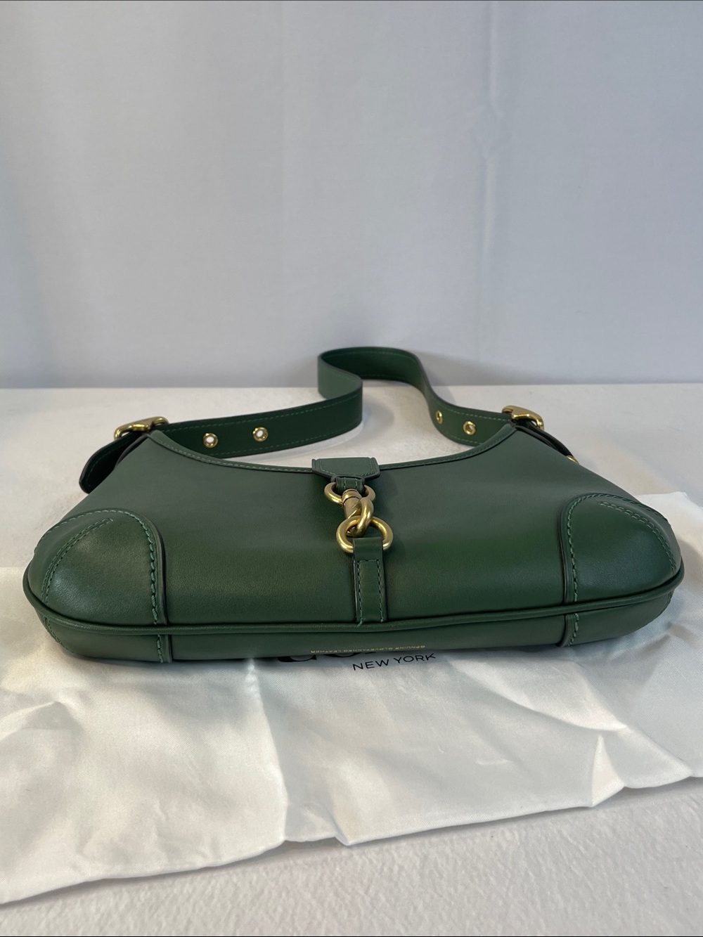 Coach CW642 Hamptons Hobo 2005 Limited Re-Edition Green Leather - Picture 10 of 16